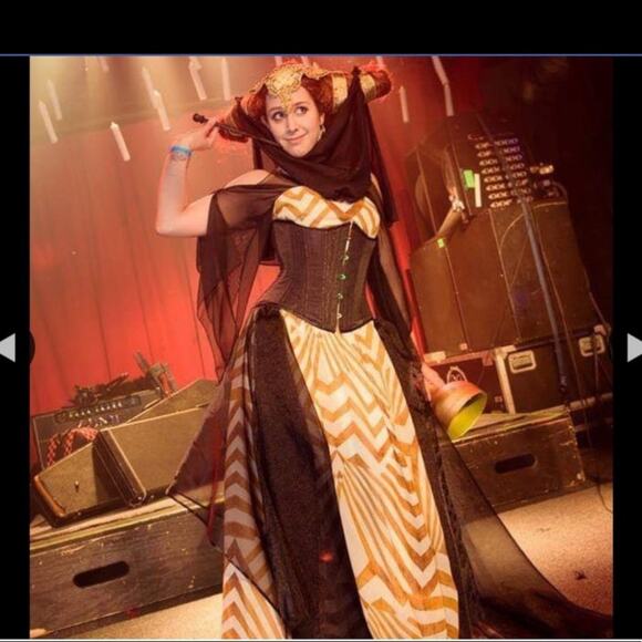 HP Helga Hufflepuff cosplay costume - Picture 5 of 5